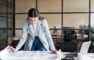 diferencia entre aparejador y arquitecto