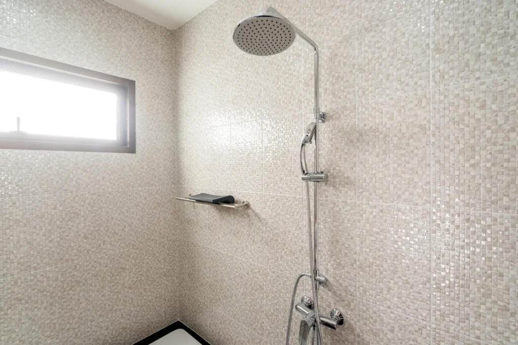 Tamaño mínimo baño con ducha