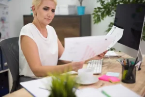 cambio titularidad vivienda por divorcio