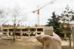 cuanto se tarda en construir una casa